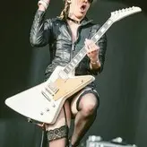 Lzzy Hale голая #0006