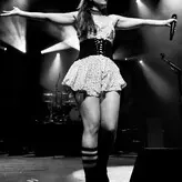 Lzzy Hale голая #0024