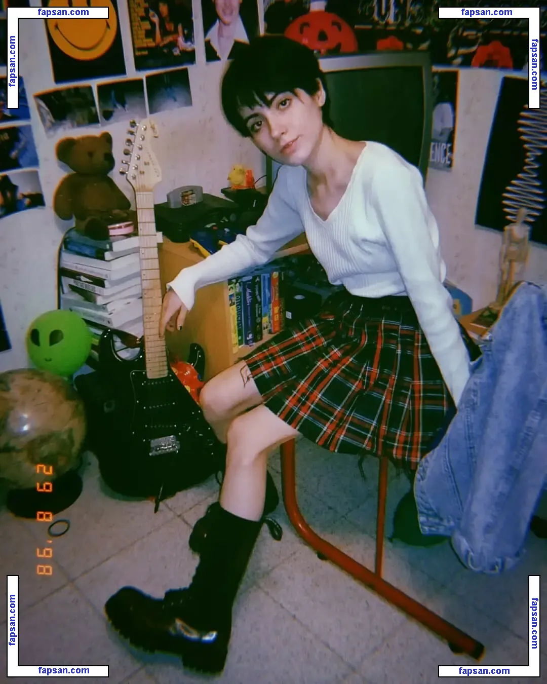 m0n1lu nude photo #0006 from OnlyFans