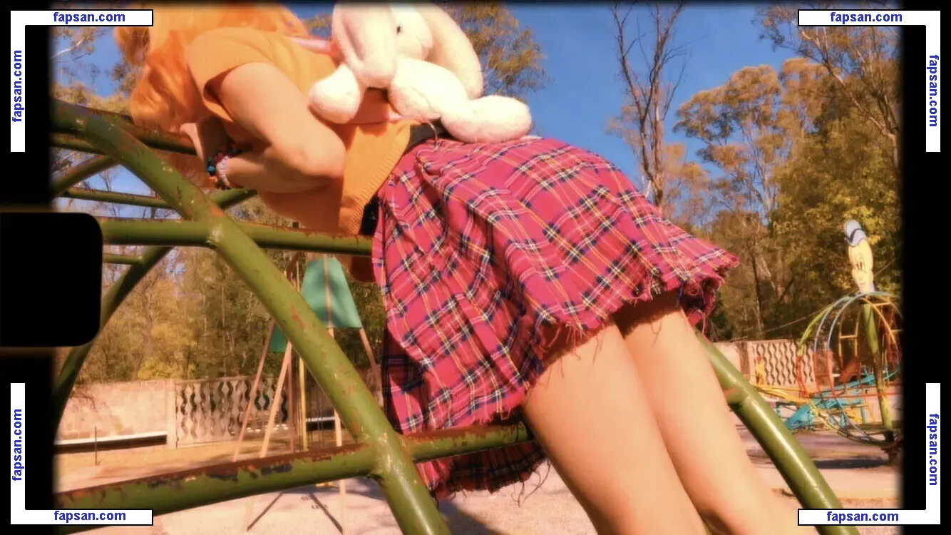 m0n1lu nude photo #0007 from OnlyFans