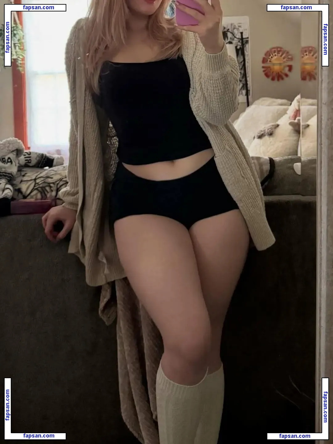 m3wtuuu голая фото #0009 с Онлифанс