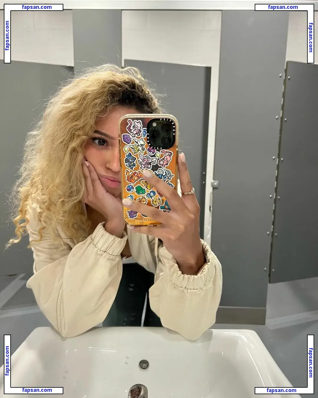 Macaiyla голая фото #0050 с Онлифанс