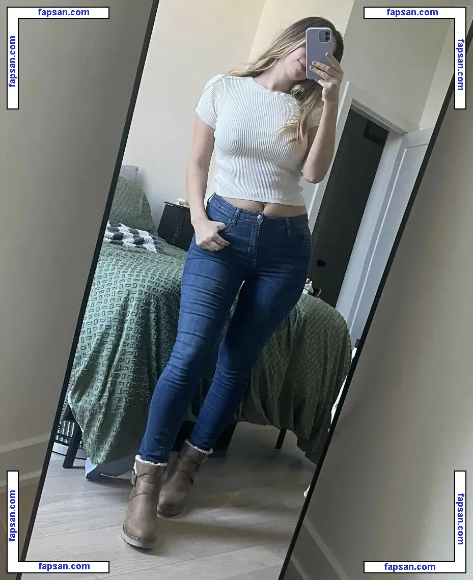 Macaroniandtease nude photo #0002 from OnlyFans