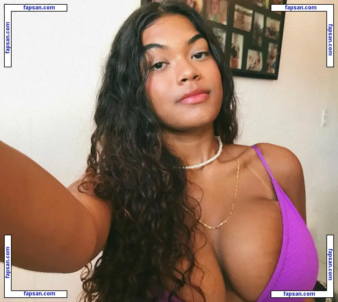 MaceiÓ nude photo #0023 from OnlyFans