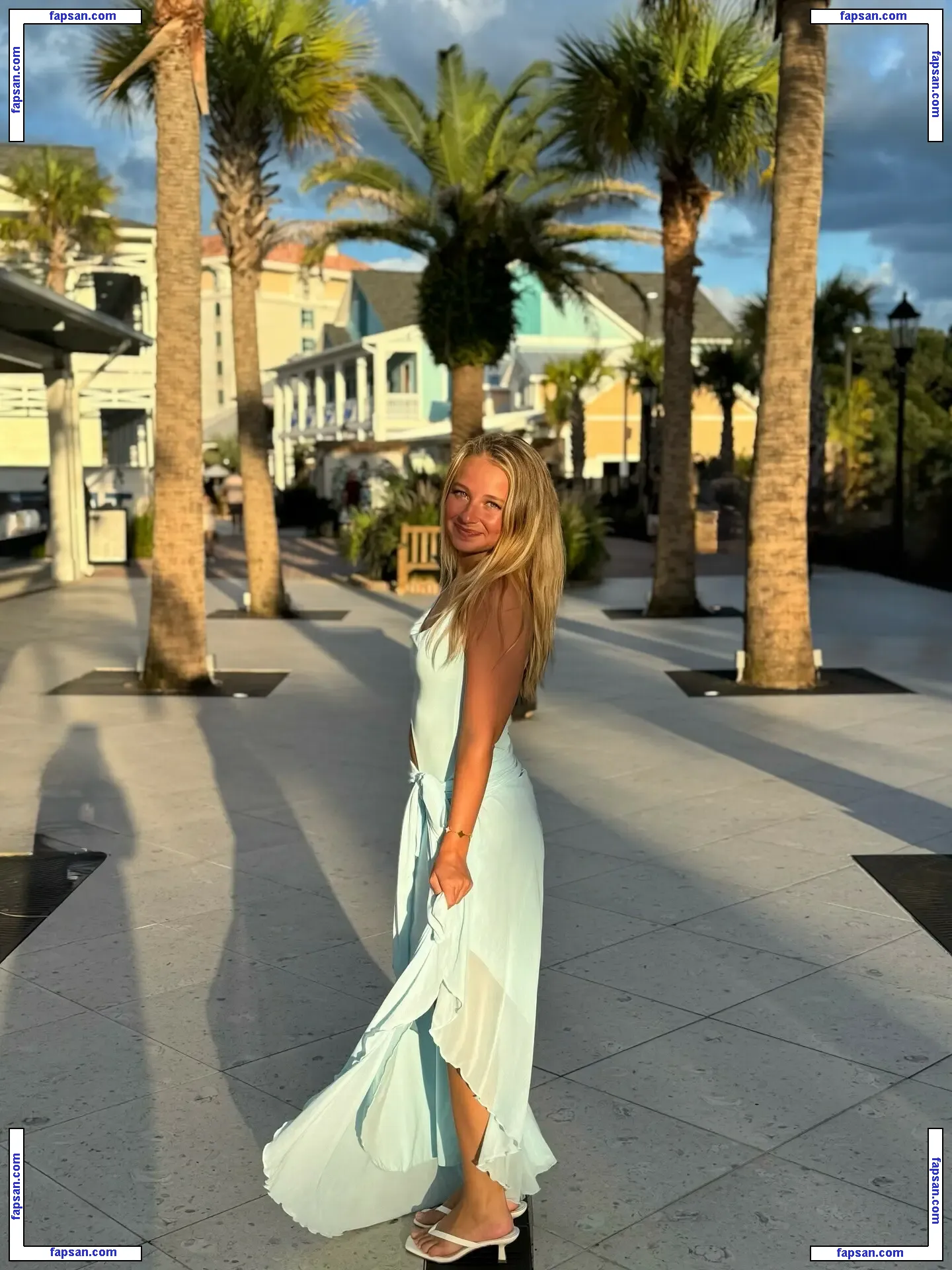 macimccarley nude photo #0008 from OnlyFans