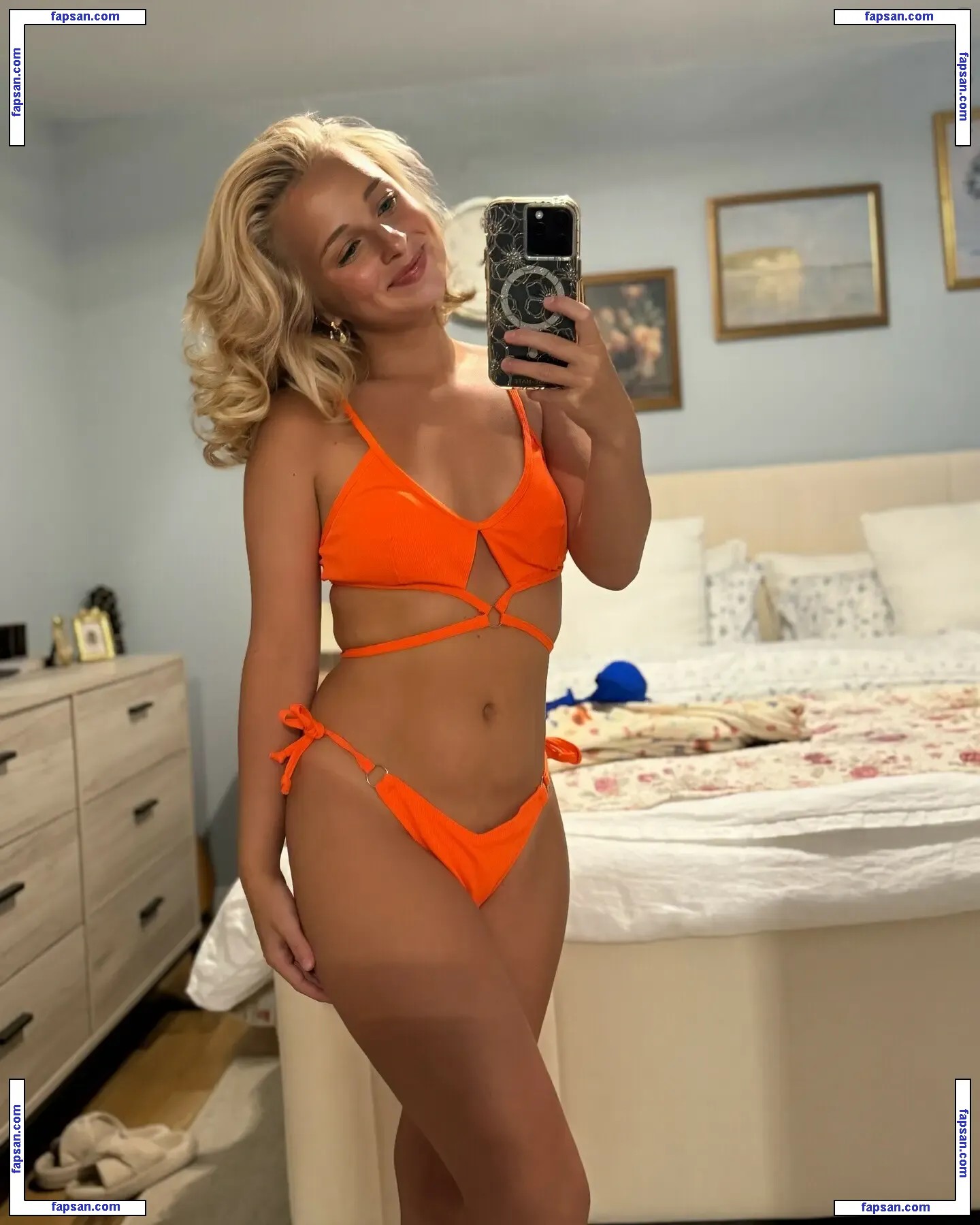 macimccarley nude photo #0018 from OnlyFans