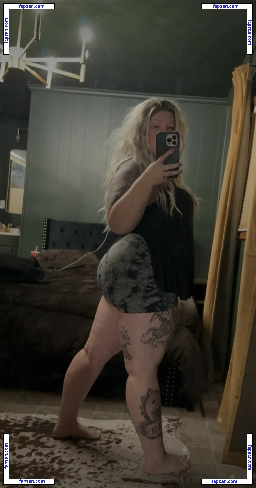 Mack Lana McCarty голая фото #0001 с Онлифанс