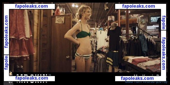 Mackenzie Davis / carolinedavis / tmackenziedavis nude photo #0009 from OnlyFans