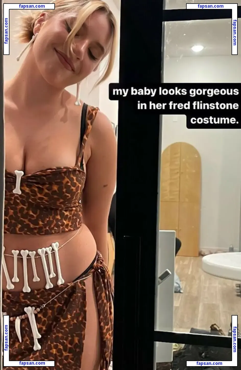 Mackenzie Ziegler nude photo #0104 from OnlyFans