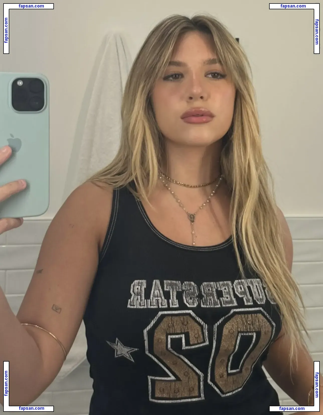 Mackenzie Ziegler nude photo #0323 from OnlyFans