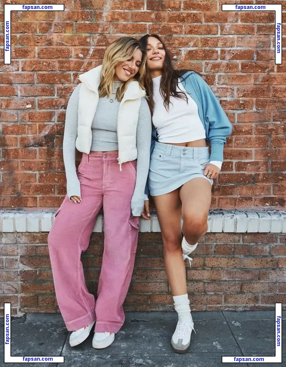 Mackenzie Ziegler nude photo #0463 from OnlyFans