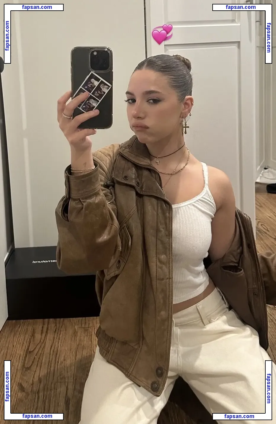 Mackenzie Ziegler голая фото #0557 с Онлифанс