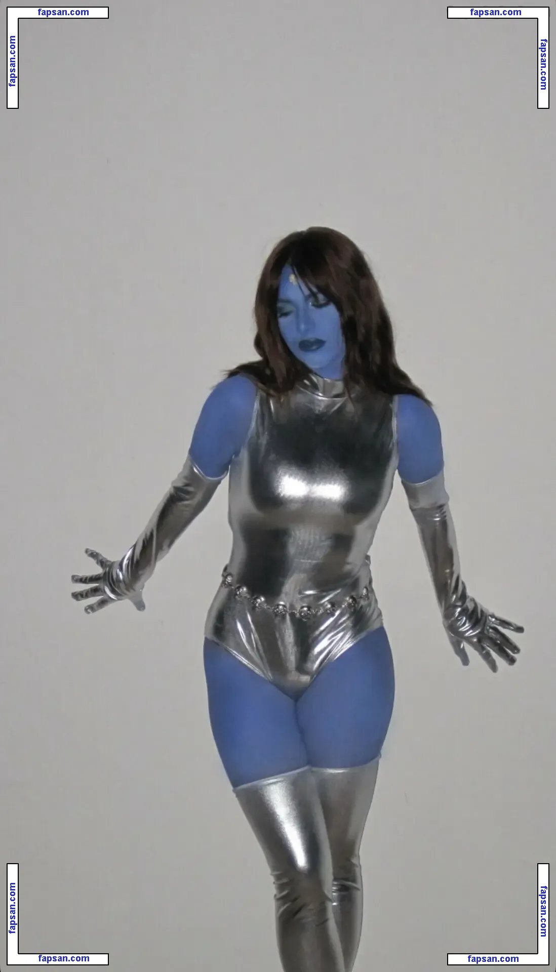 Mackenzie Ziegler nude photo #0697 from OnlyFans