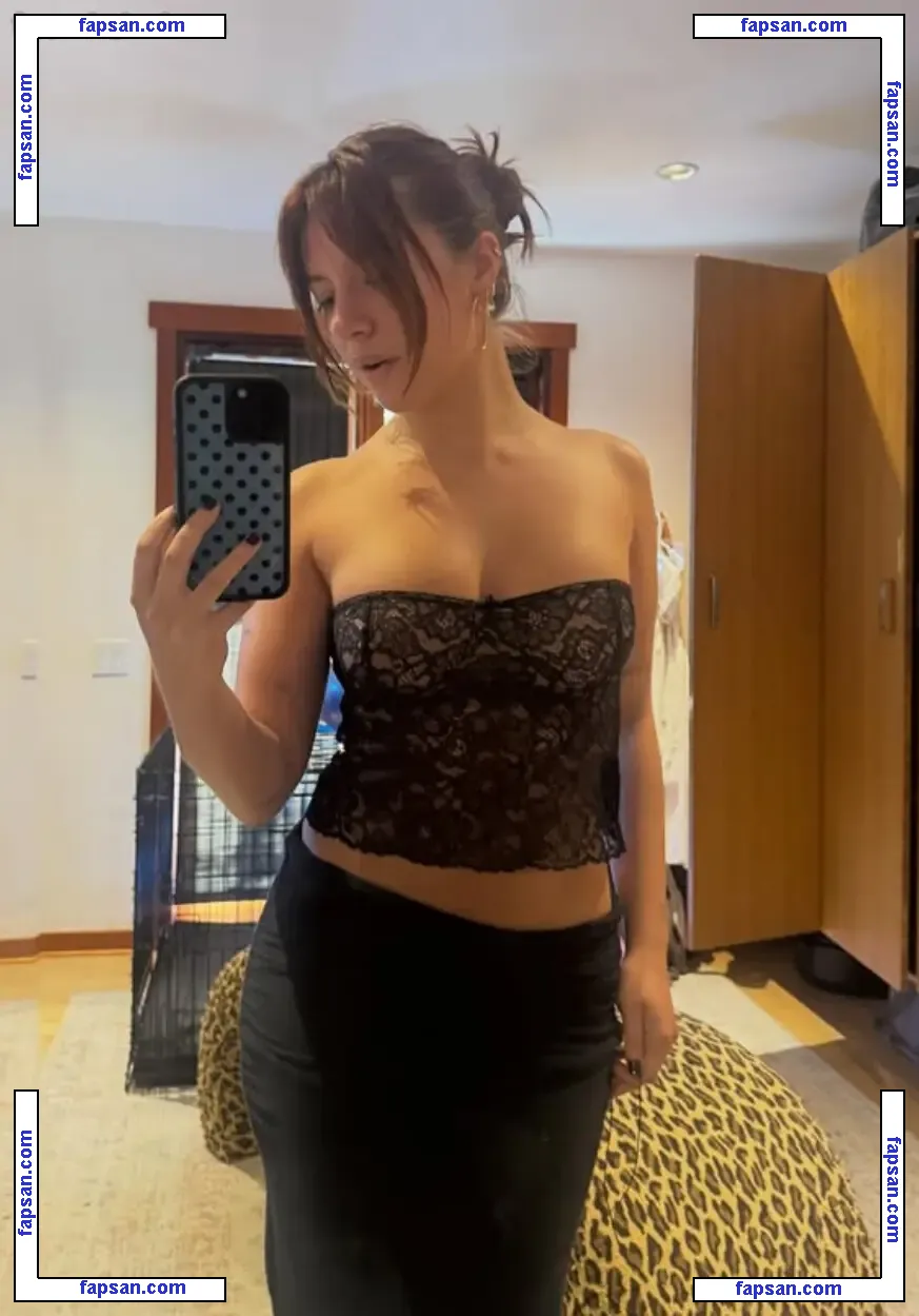 Mackenzie Ziegler nude photo #0699 from OnlyFans