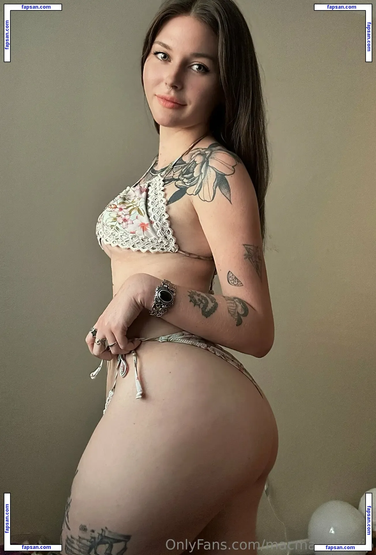macmaddiecvip nude photo #0014 from OnlyFans