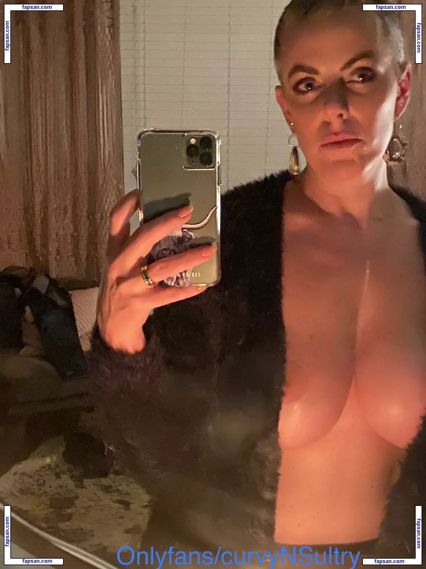 Madame Elise nude photo #0024 from OnlyFans