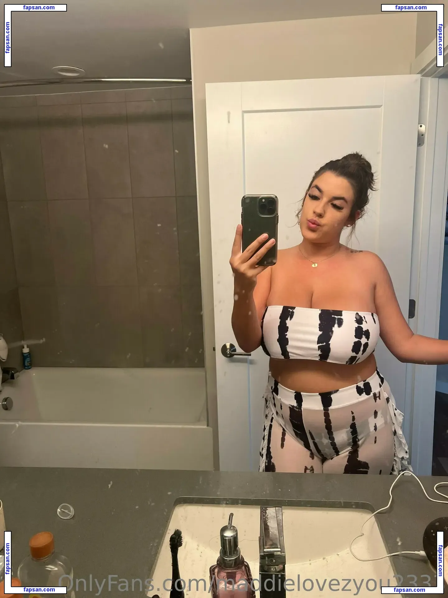 maddie_xo14 nude photo #0065 from OnlyFans