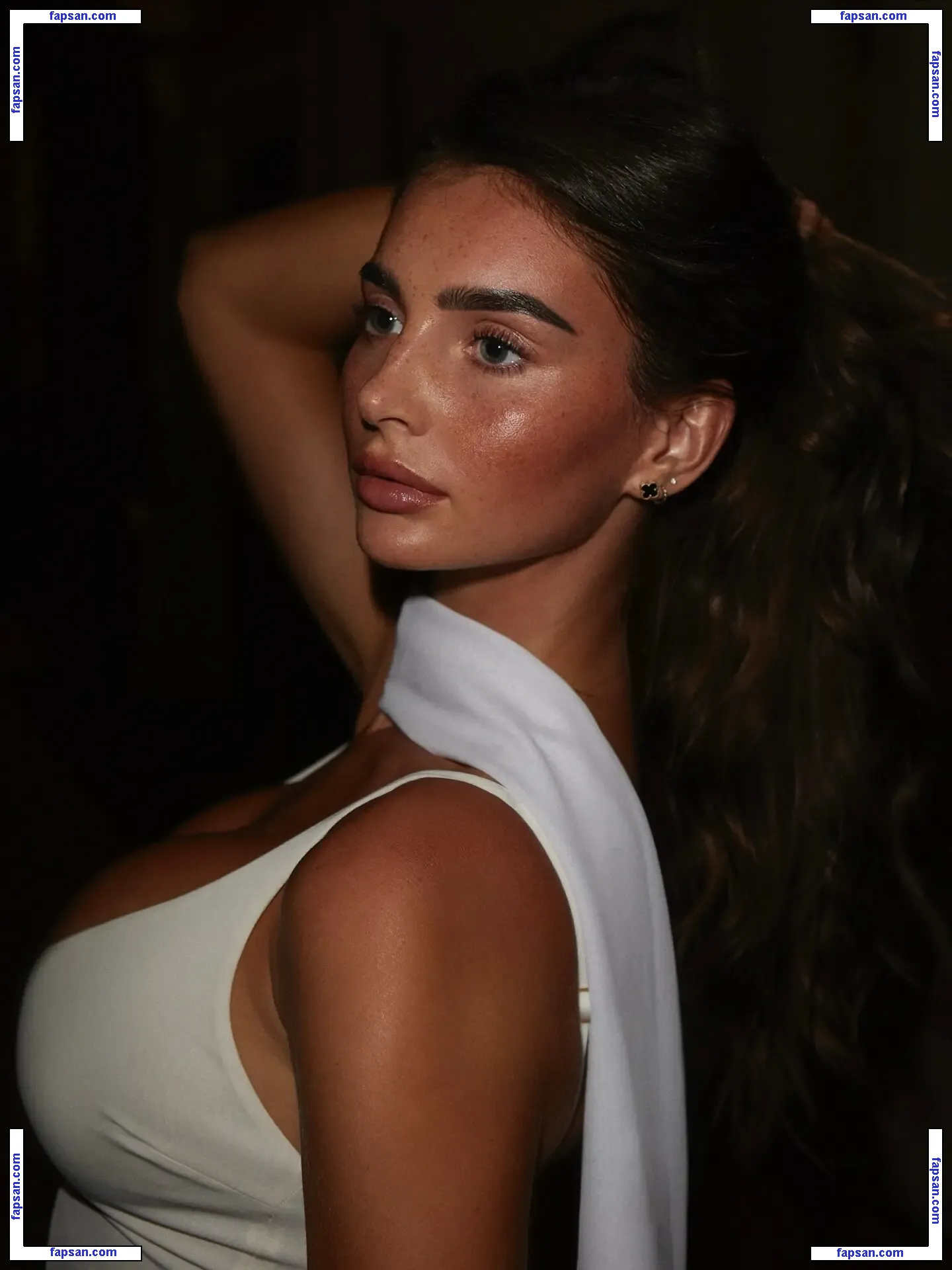 Maddy Cheary голая фото #0564 с Онлифанс