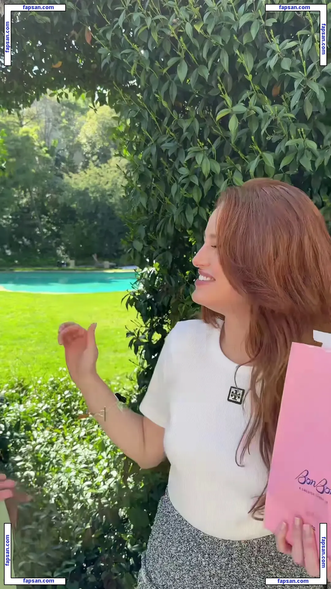 Madelaine Petsch голая фото #1237 с Онлифанс