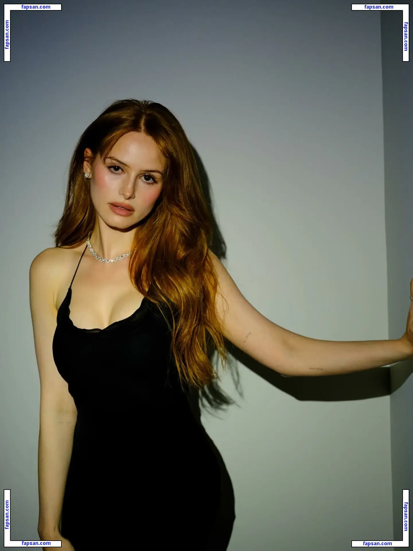 Madelaine Petsch голая фото #1381 с Онлифанс