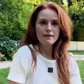 Madelaine Petsch голая #1256