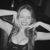 Madelaine Petsch nude #1268