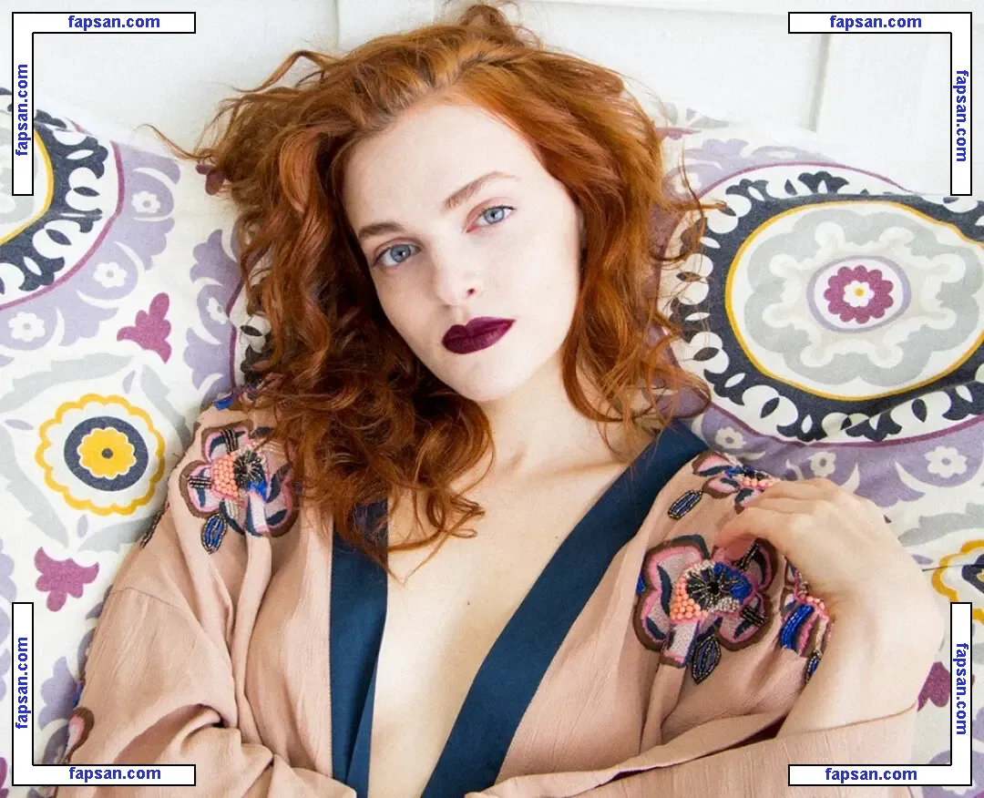 Madeline Brewer nude photo #0175 from OnlyFans