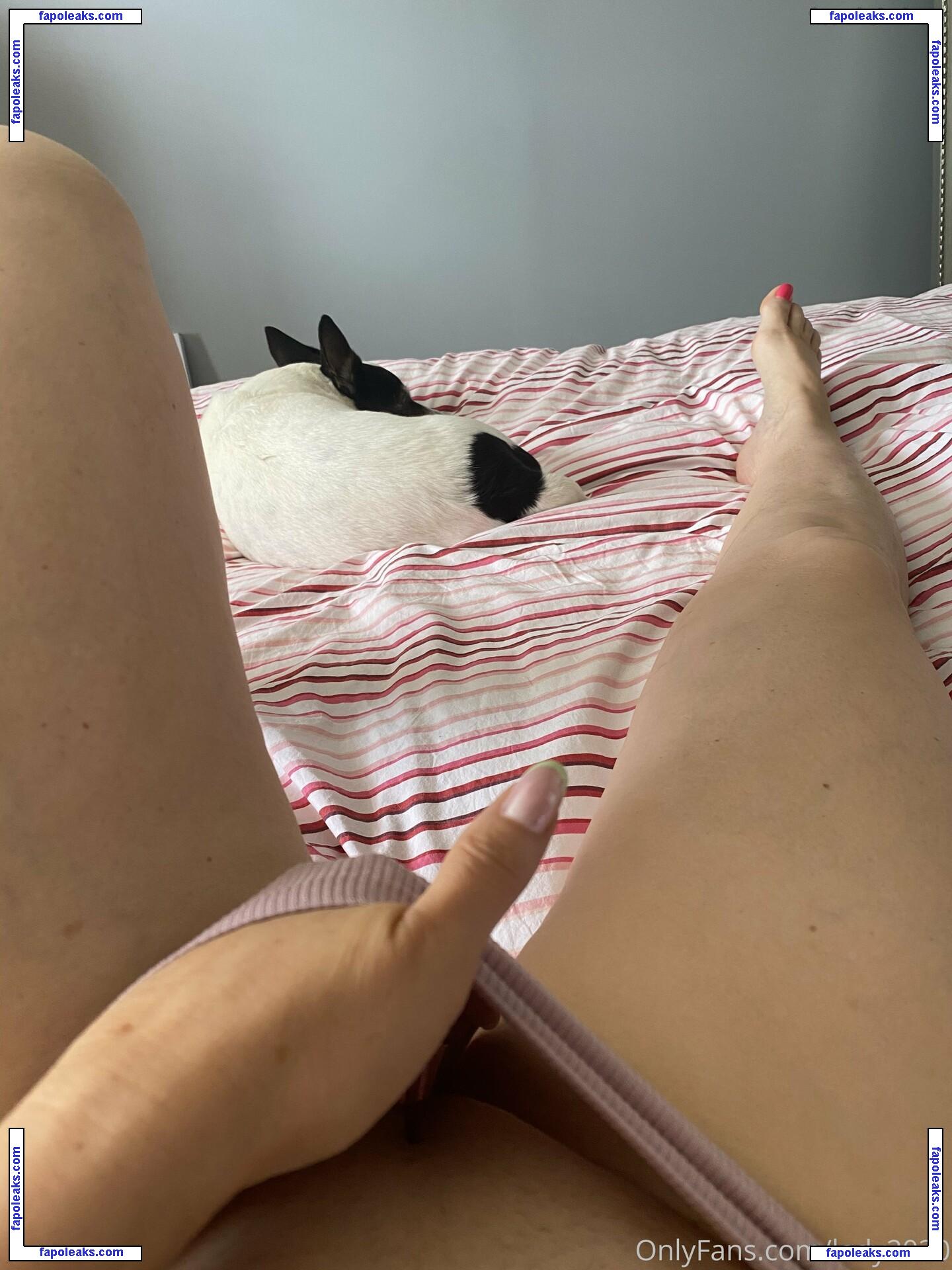 Mademoiselle_Atka nude photo #0002 from OnlyFans