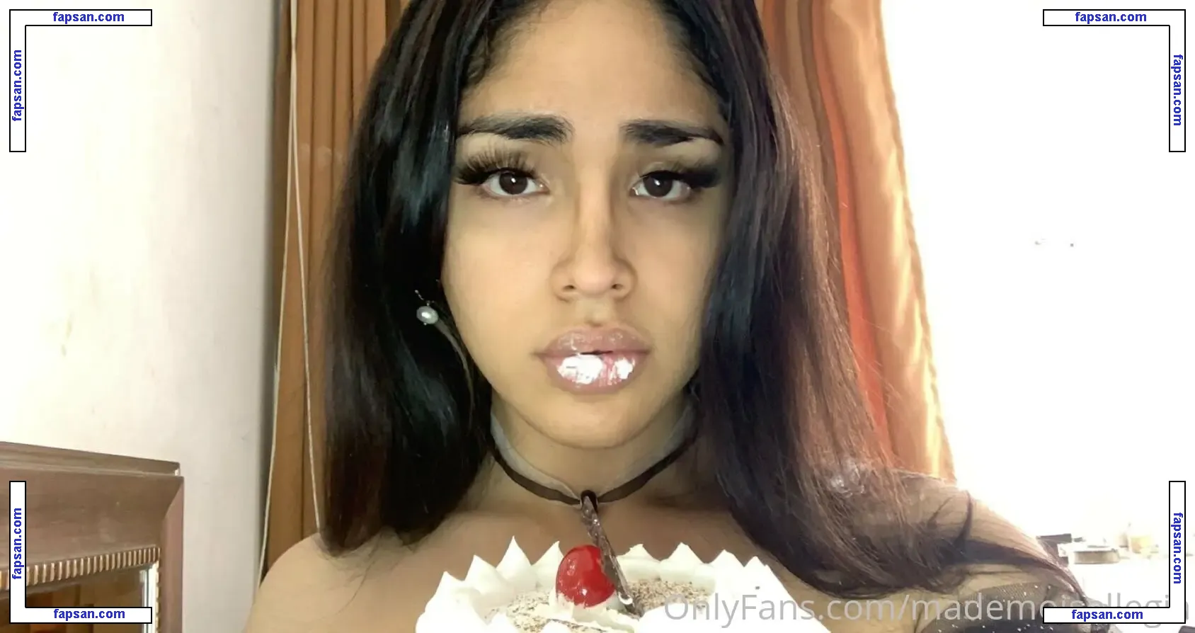 mademoisellegia nude photo #0027 from OnlyFans