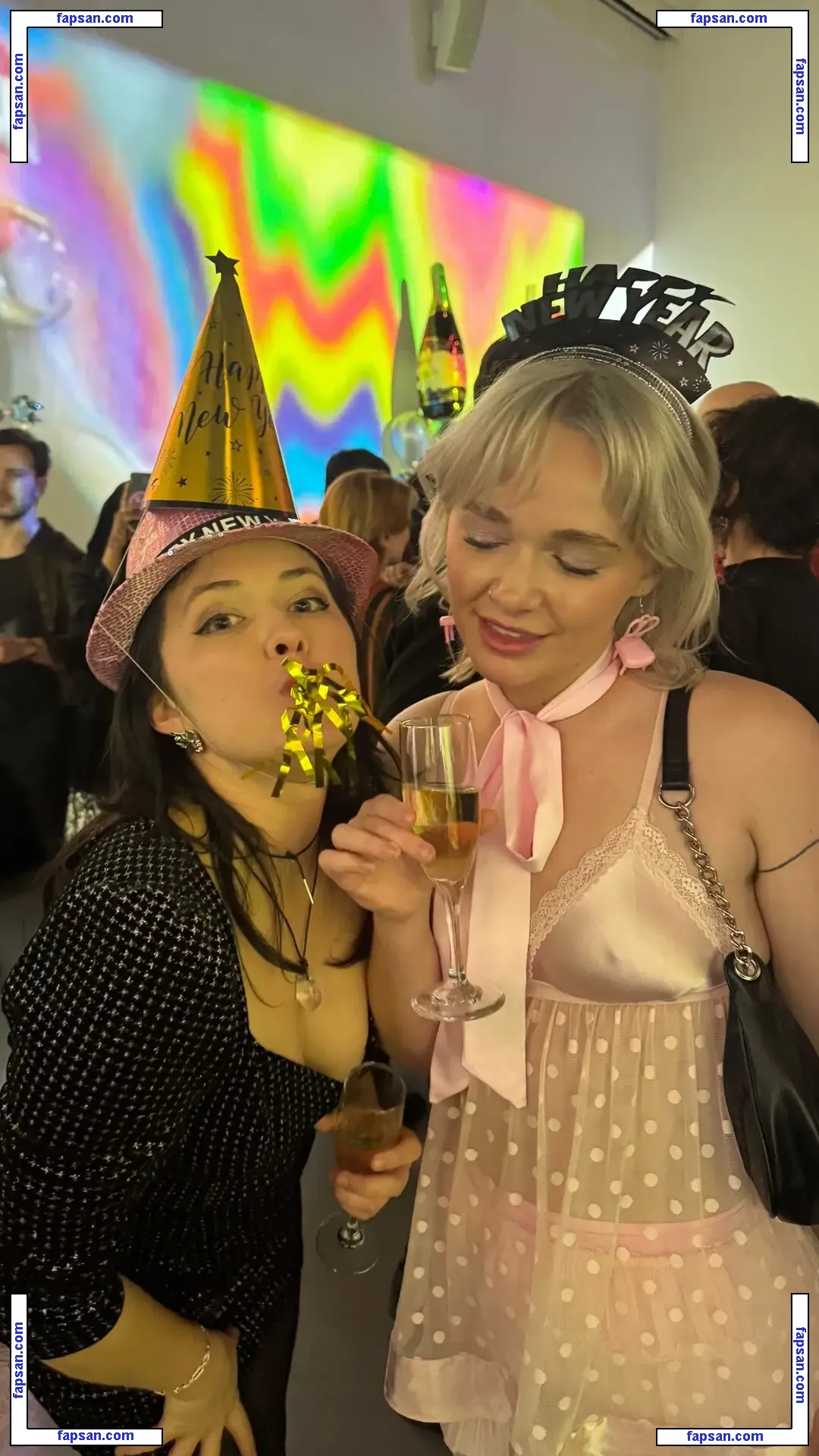 Madi Hart голая фото #0005 с Онлифанс