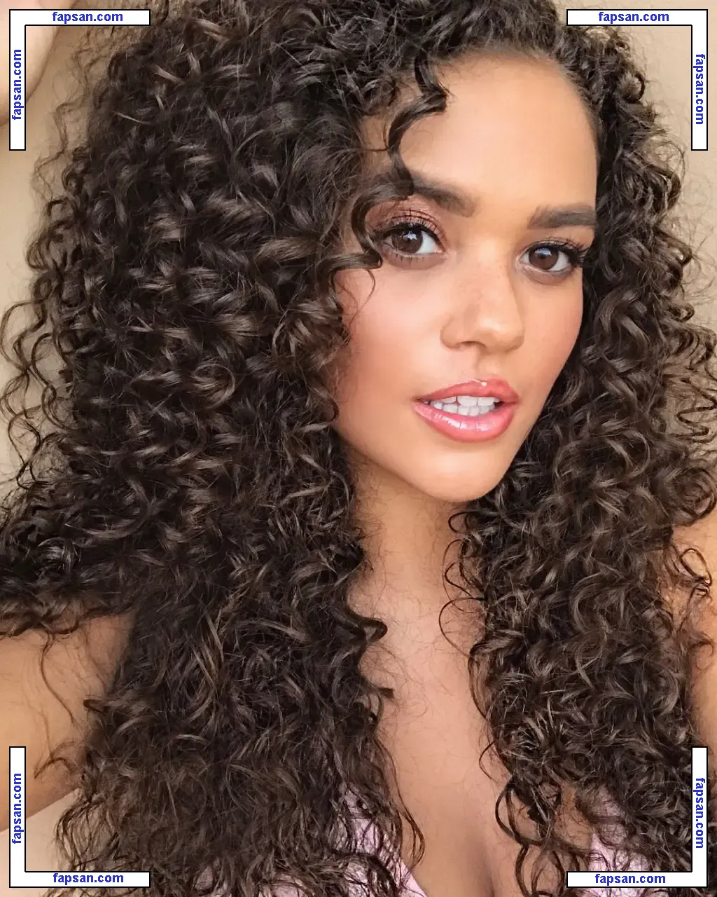 Madison Pettis nude photo #0020 from OnlyFans