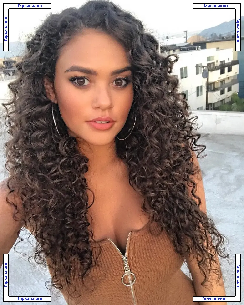 Madison Pettis голая фото #0033 с Онлифанс