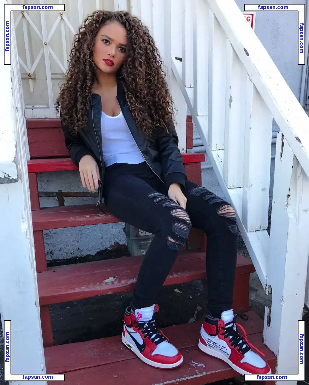 Madison Pettis nude photo #0039 from OnlyFans