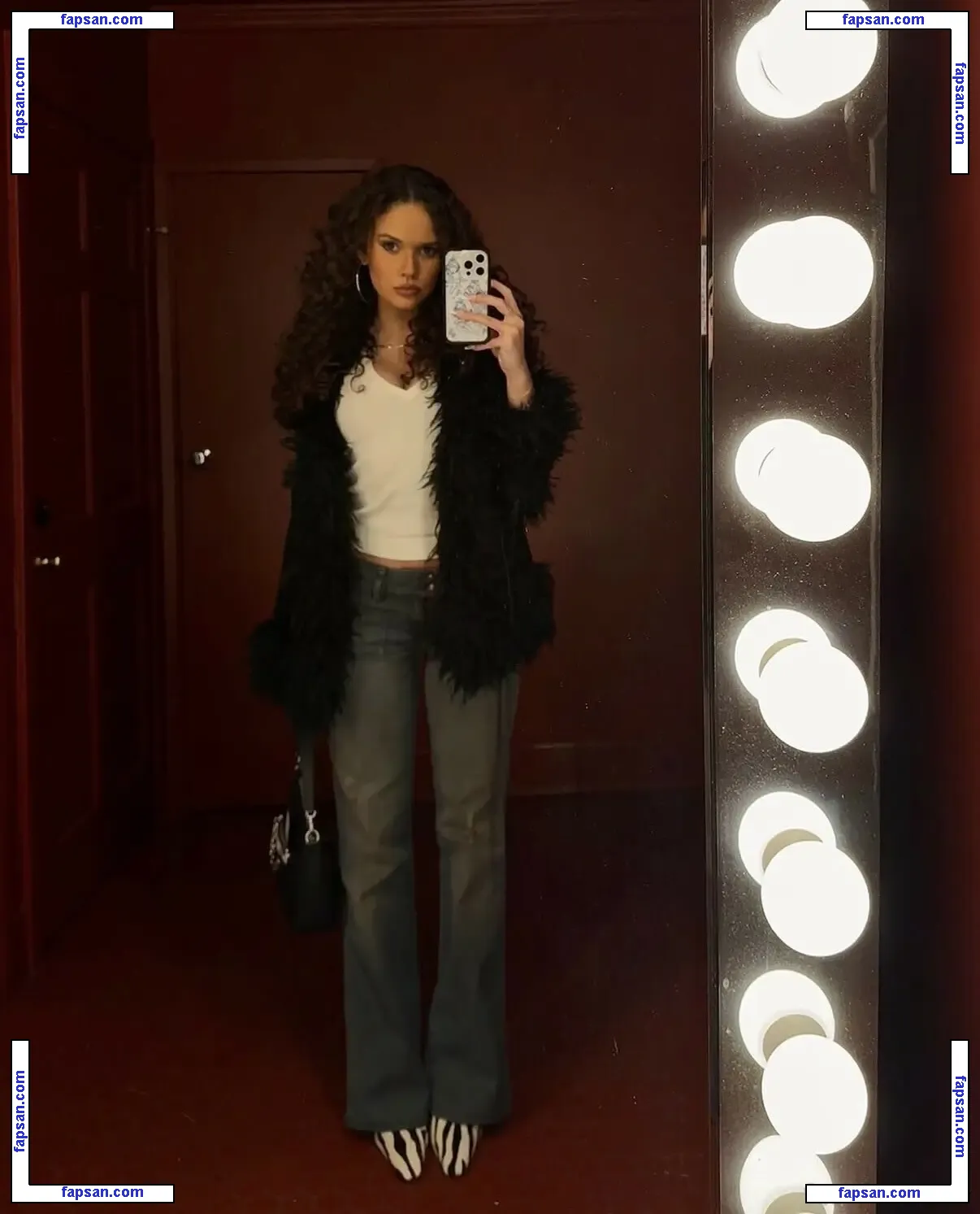 Madison Pettis голая фото #0957 с Онлифанс