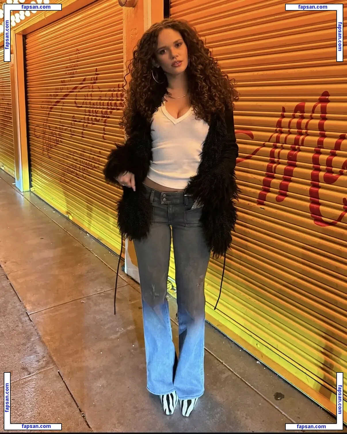 Madison Pettis голая фото #0959 с Онлифанс