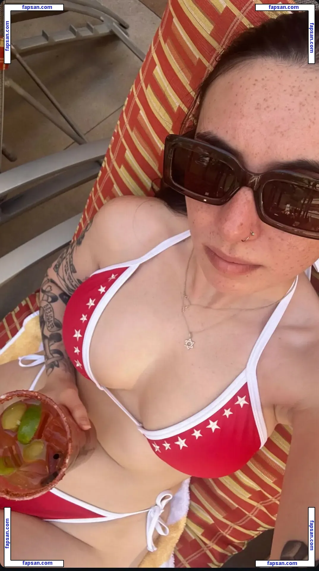 Madixvictoria nude photo #0004 from OnlyFans