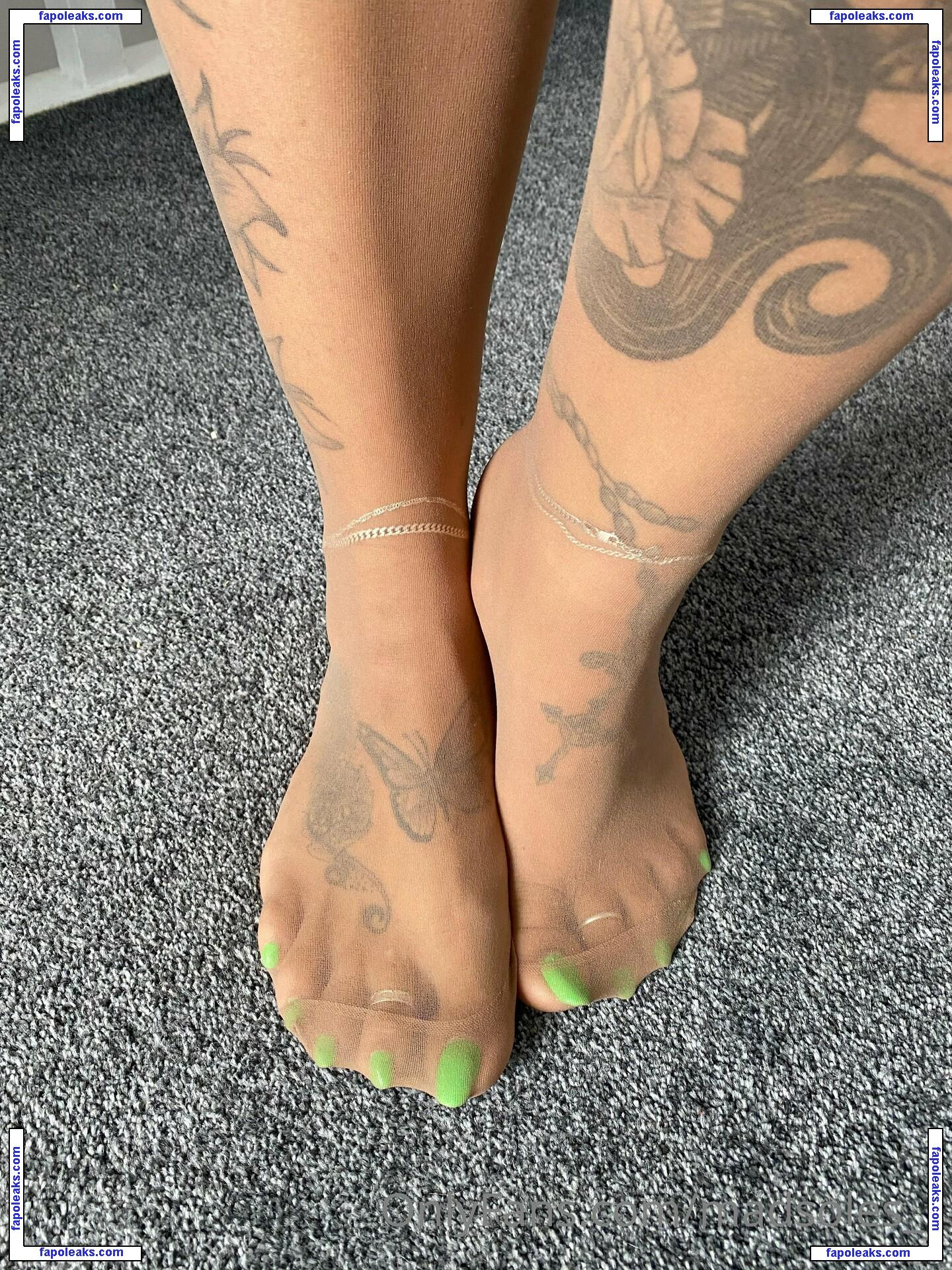 madsoles_1 nude photo #0030 from OnlyFans