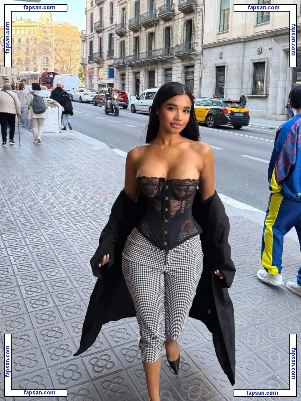 Mafe Ibarguen nude photo #0041 from OnlyFans