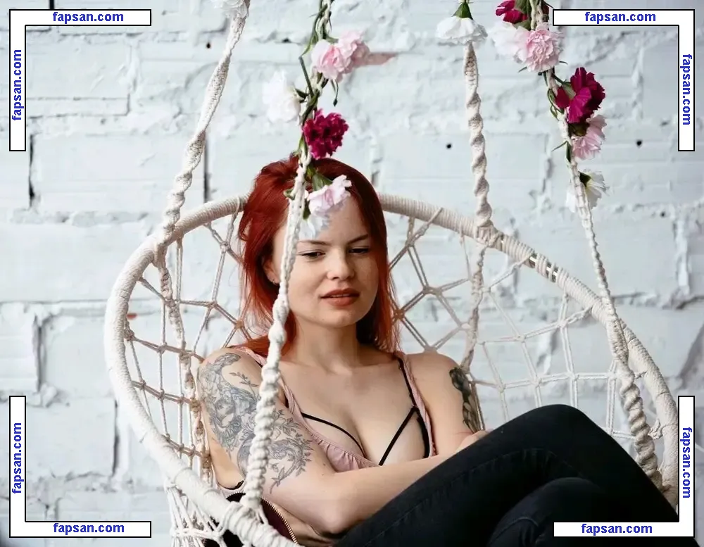 Magdalena Grajek nude photo #0003 from OnlyFans