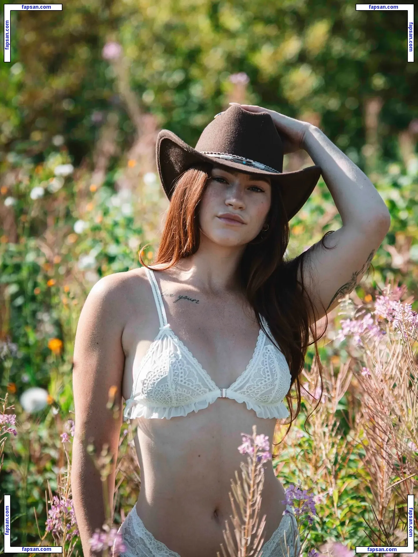 maggie_ellenmac nude photo #0012 from OnlyFans