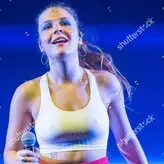 Maggie Rogers nude #0032