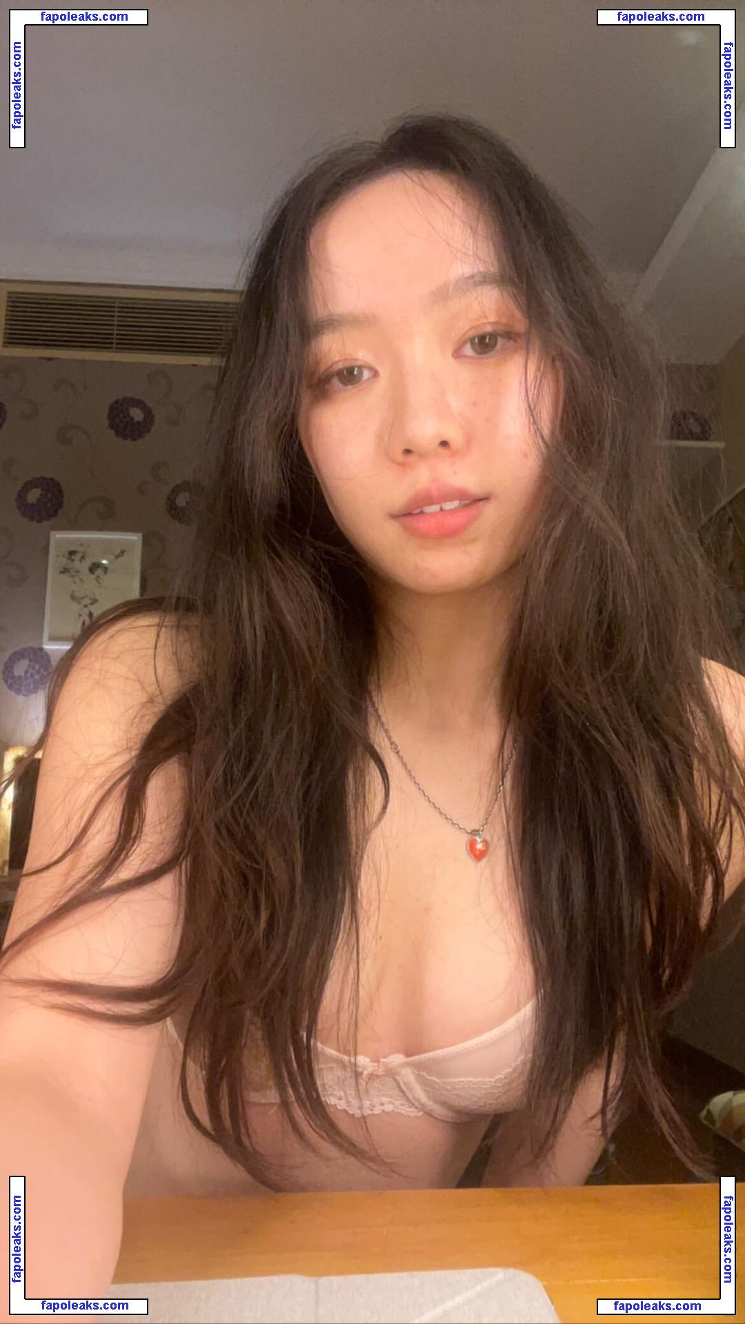 maggiechow123 / les_spaghetti_balls nude photo #0005 from OnlyFans