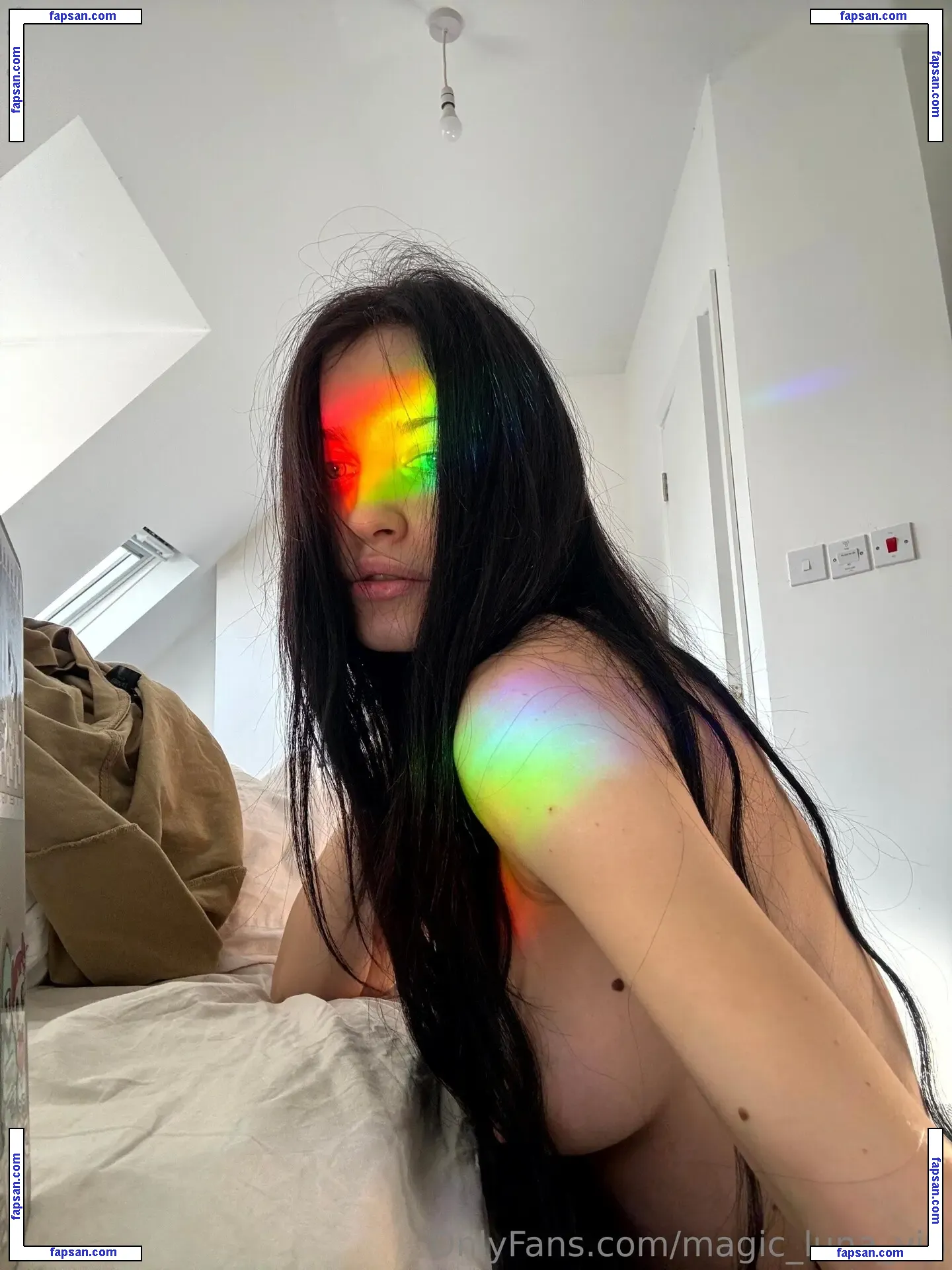 Magic Luna nude photo #0010 from OnlyFans