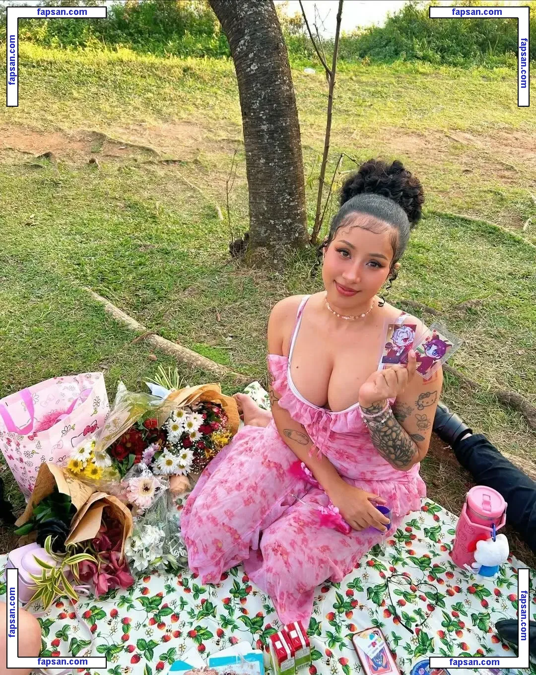 Magic Phyra nude photo #0393 from OnlyFans