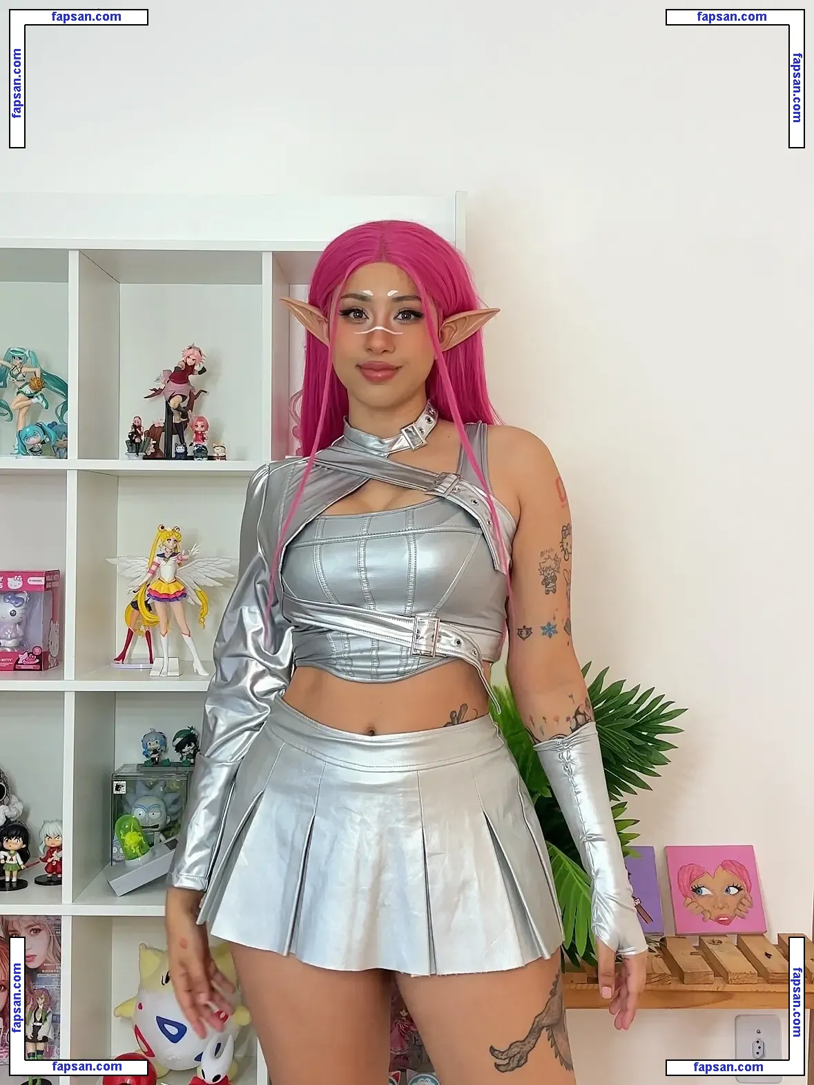 Magic Phyra nude photo #0402 from OnlyFans