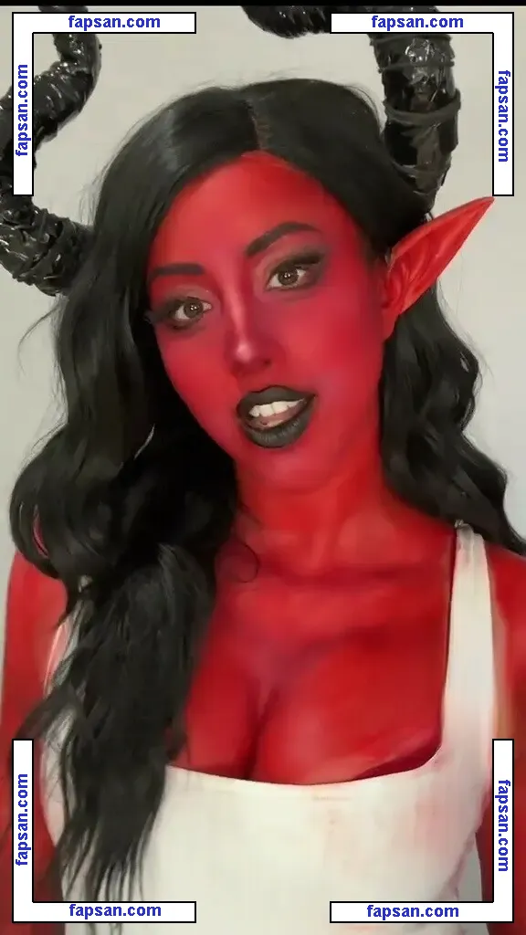 Magic Phyra nude photo #0411 from OnlyFans