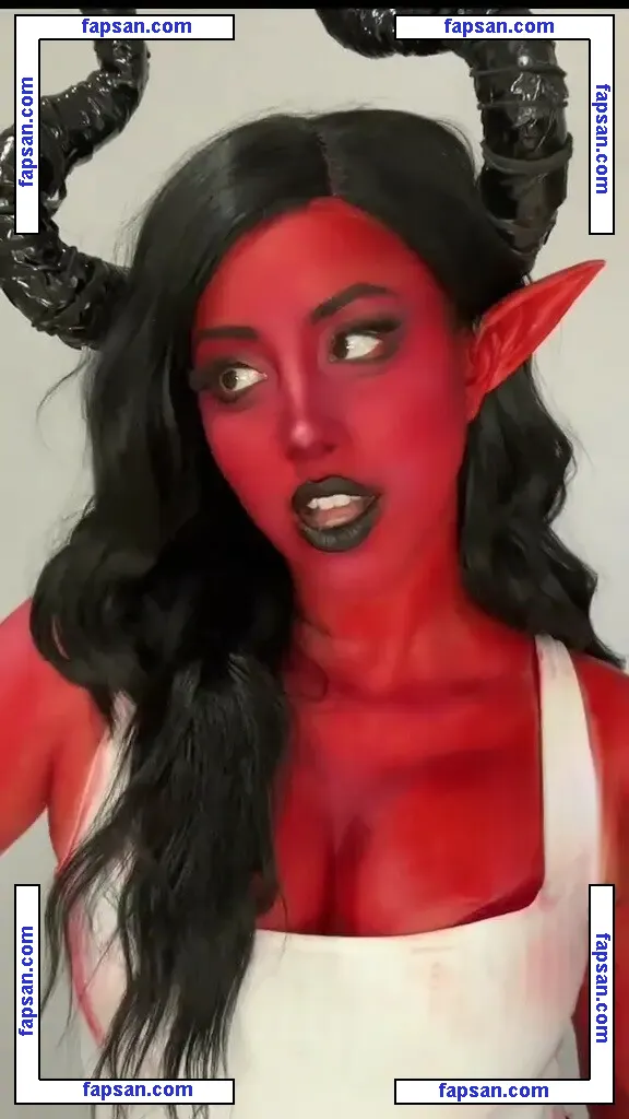 Magic Phyra nude photo #0412 from OnlyFans