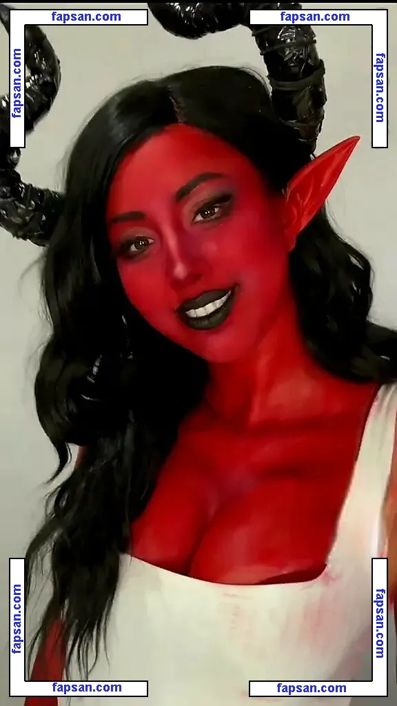 Magic Phyra nude photo #0413 from OnlyFans