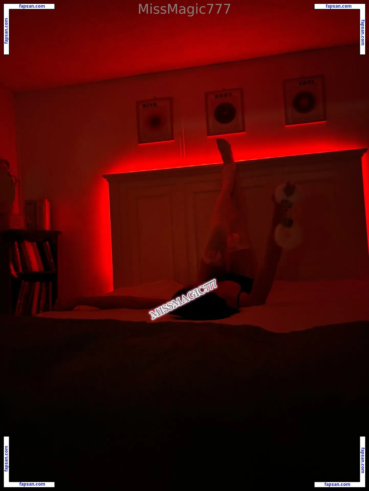 magicschoolbusdropout голая фото #0001 с Онлифанс