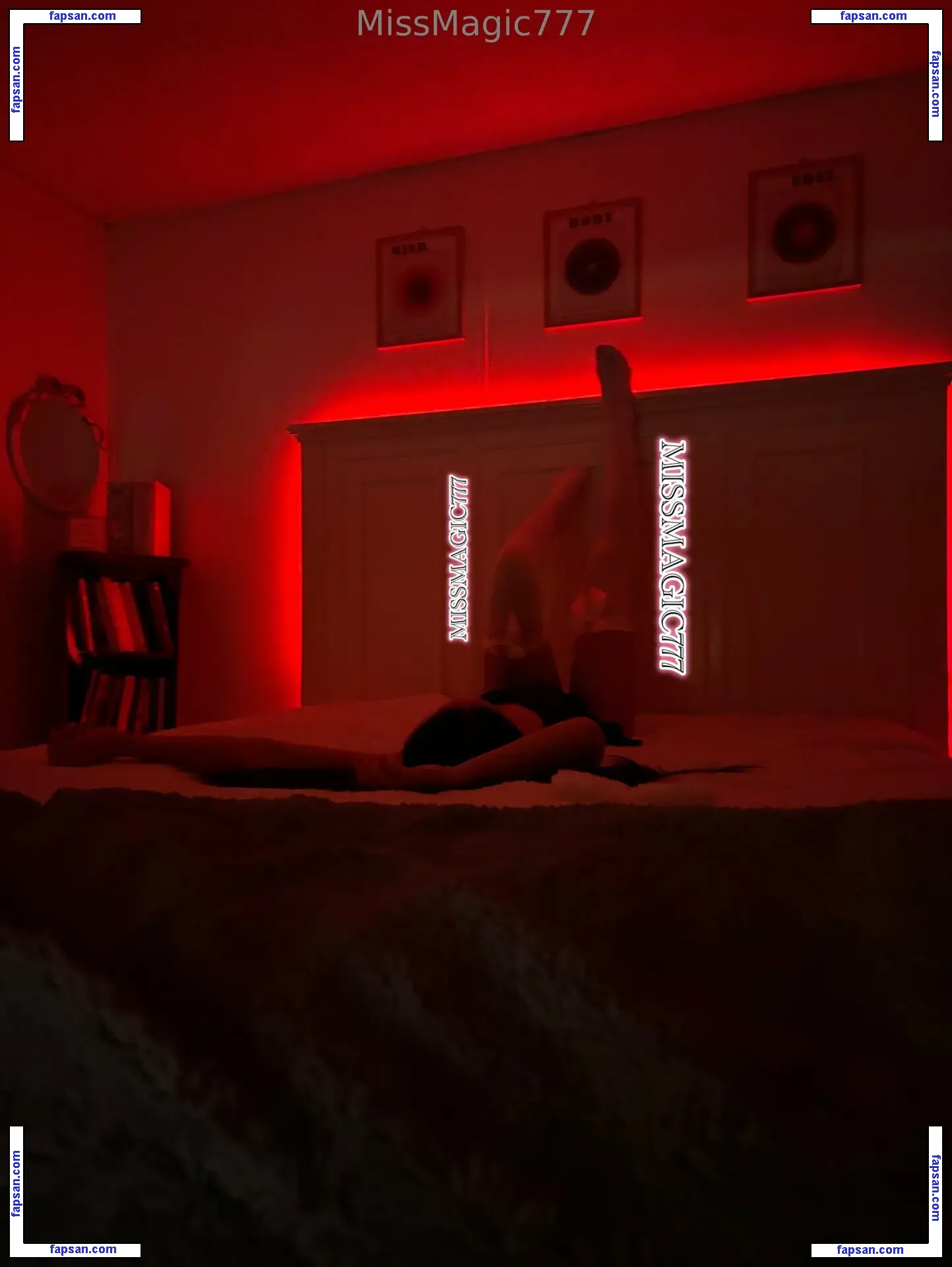 magicschoolbusdropout голая фото #0002 с Онлифанс